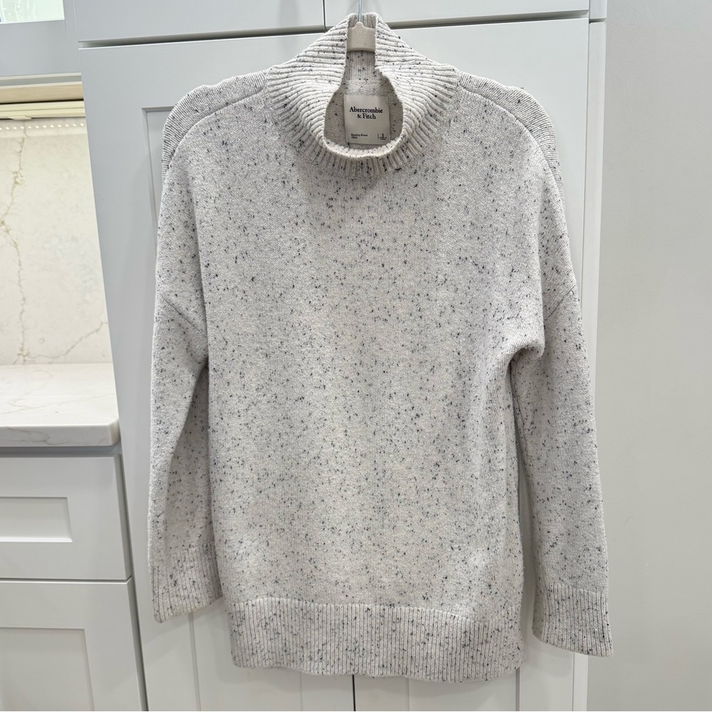 Abercrombie High Neck Sweater Grey with Black Accents Size Small Oversized Long